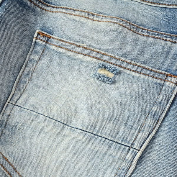 MR7010 - Image 4